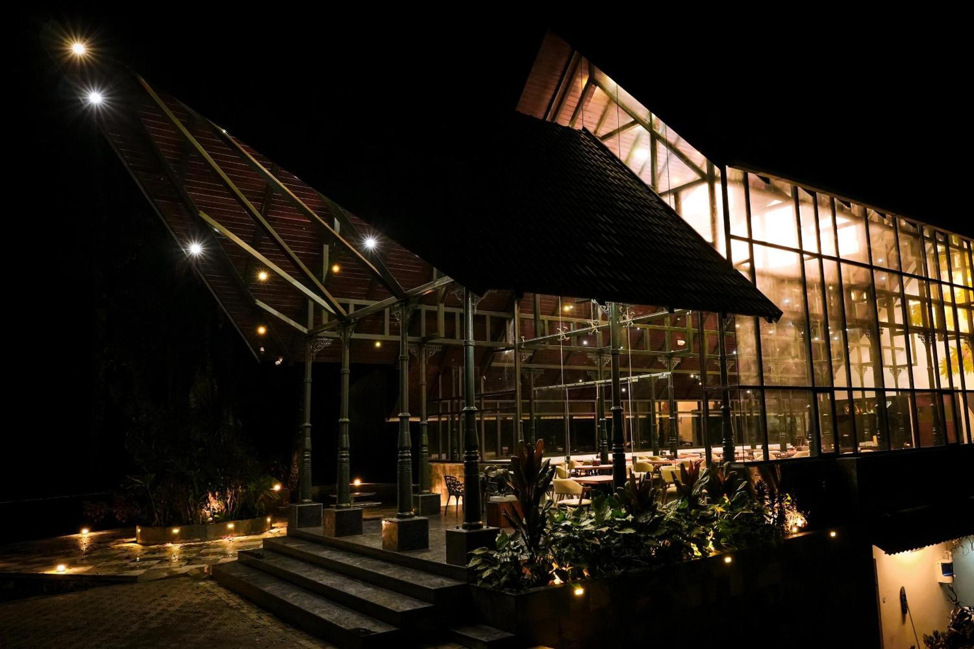 Elixir Woods Luxury Resort And Spa, מונאר מראה חיצוני תמונה
